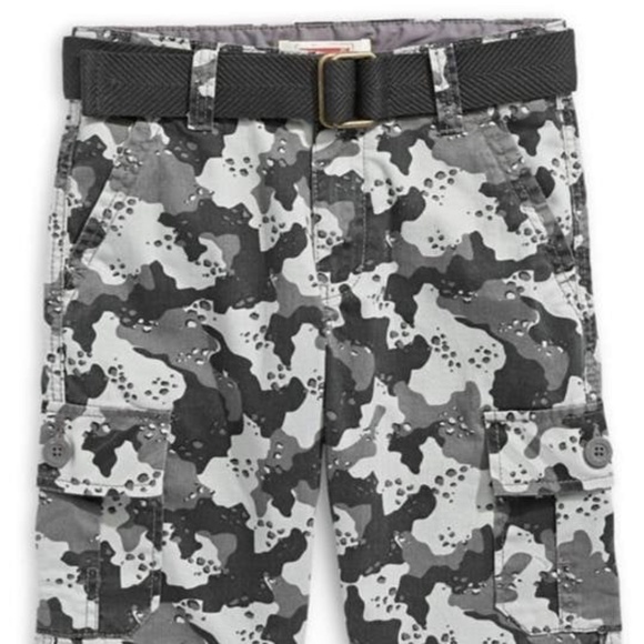 BRAND NEW boy youth Levi's cargo cotton shorts with belt size 16 Y - Picture 1 of 3